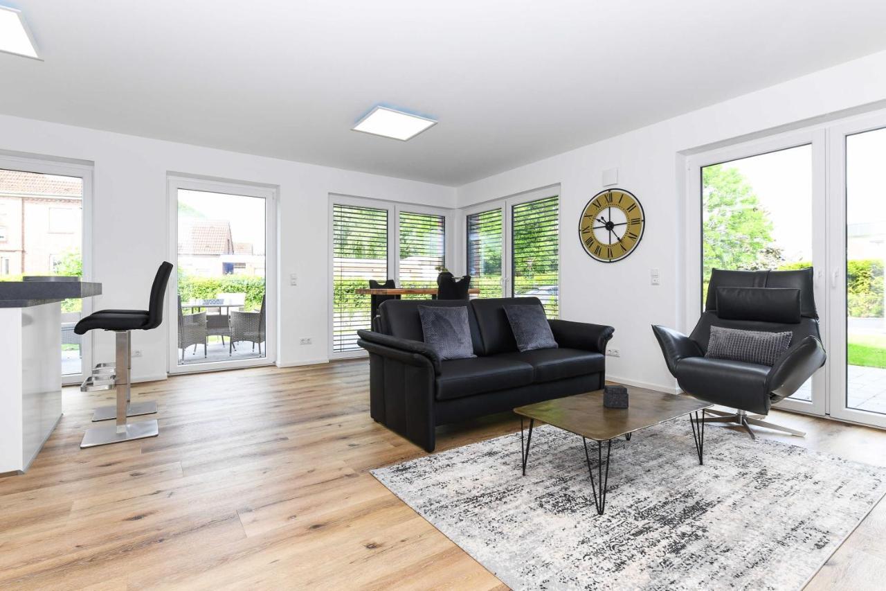 Ferienhaus Friesentraum エセンス エクステリア 写真