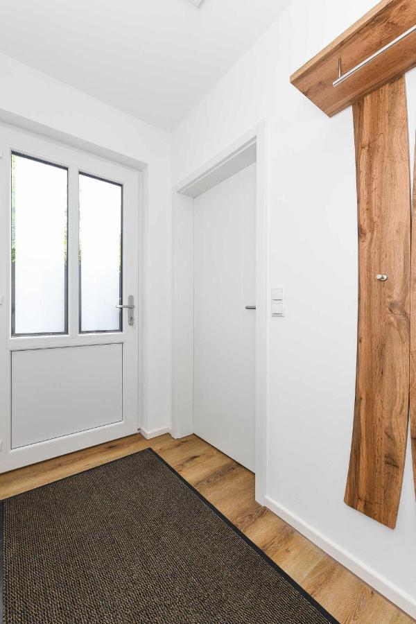 Ferienhaus Friesentraum エセンス エクステリア 写真
