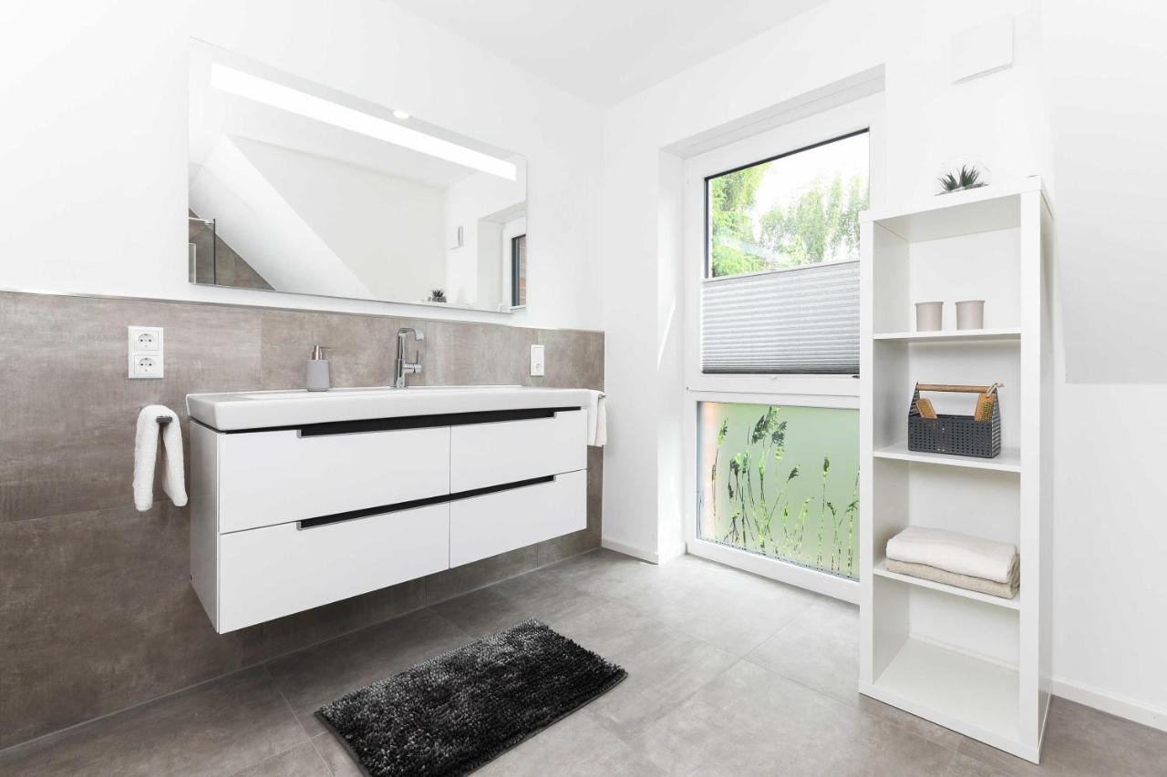Ferienhaus Friesentraum エセンス エクステリア 写真