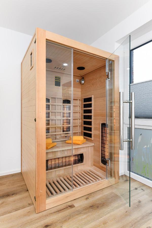 Ferienhaus Friesentraum エセンス エクステリア 写真