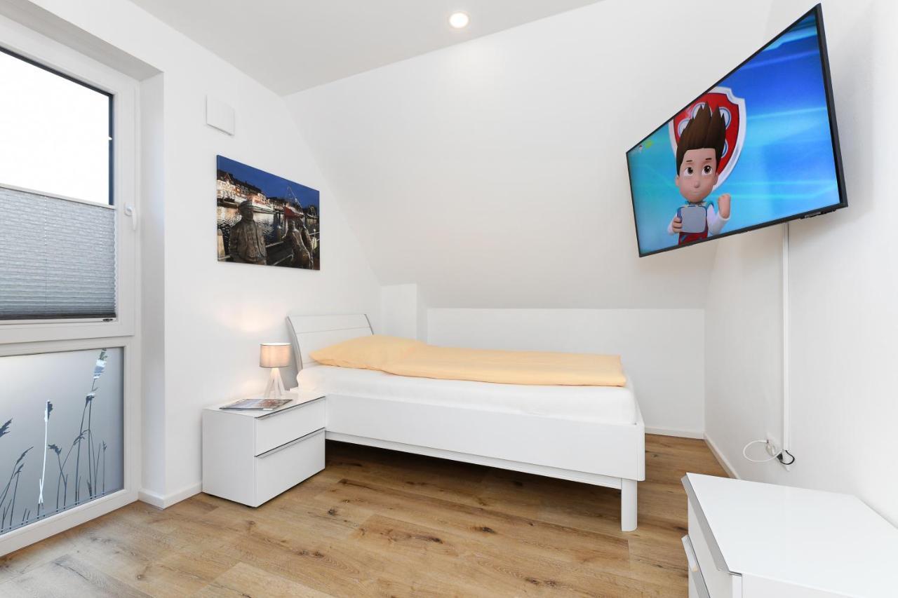 Ferienhaus Friesentraum エセンス エクステリア 写真